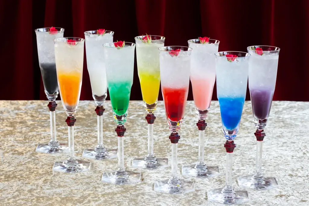 【ウェスティンホテル大阪】旬の果実がドレスアップ！「洋ナシのプリンセスパフェ」～甘く、華やぐ推し活～ 画像 2