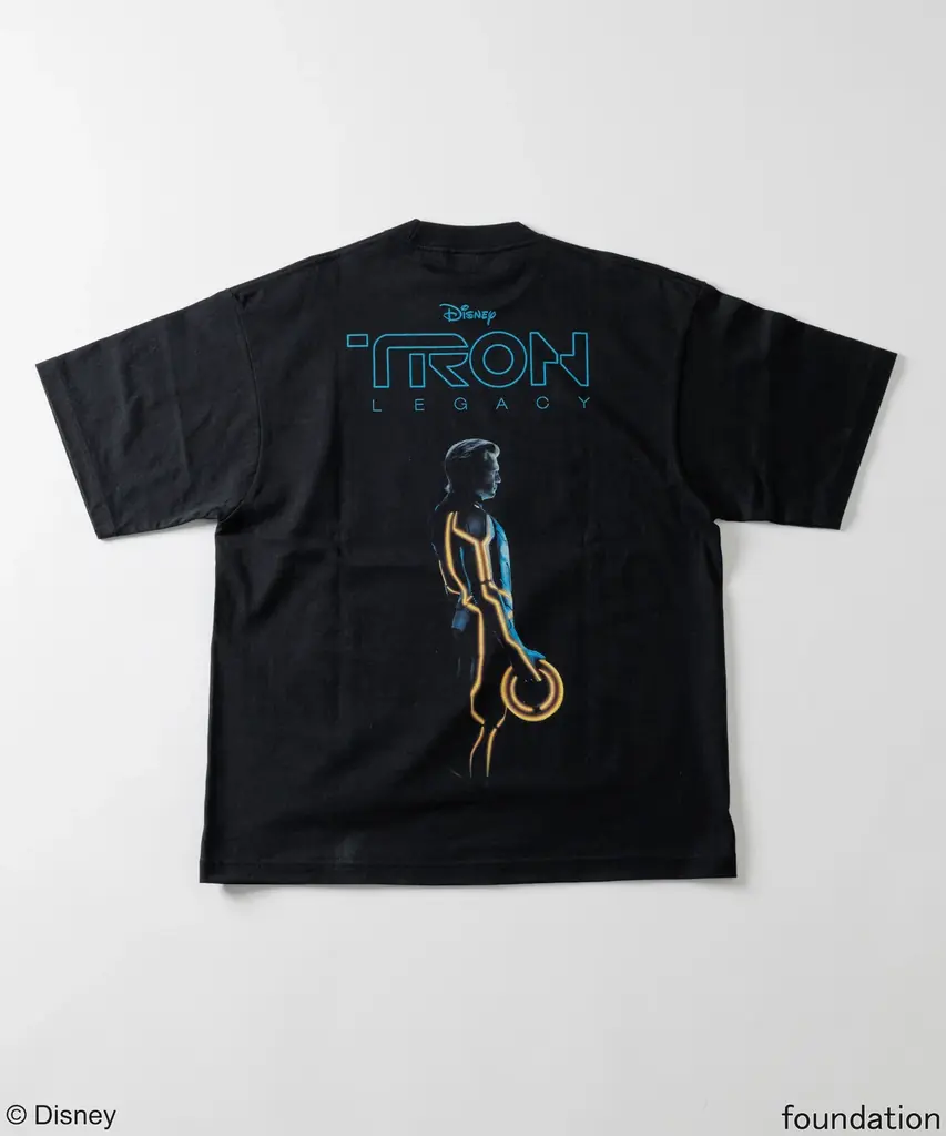 ディズニー映画『トロン：アレス』日米同時公開を記念した、迫力の名シーンがプリントされたスペシャルデザインTシャツが登場！ 画像 5