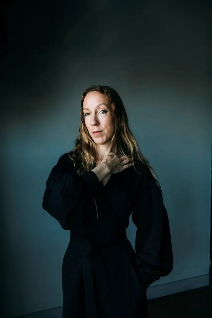 ＜第一弾本日予約開始＞既成概念を超えた、未体験の美しさ。世界的なクチュールブランド、イリス ヴァン ヘルペンとコラボレーションした、まるでアートピースのような幻想的なホリデーコレクション 画像 4