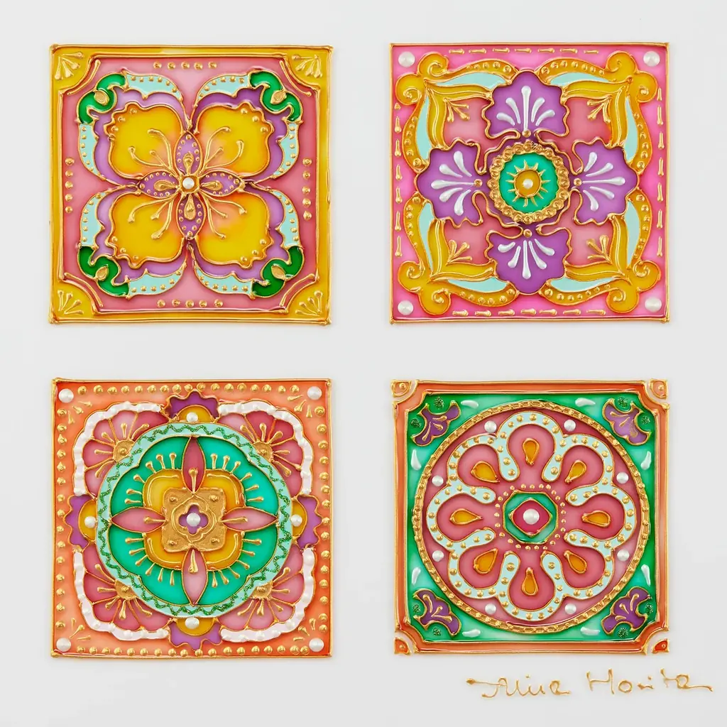 ユニコーンチャームがメリーゴーランドのように現れる、ミニチュアタイル×ユニコーン『ユニコーン缶』大丸東京店にて先行発売。缶用アクセサリーチェーンも初登場！ユニコーンに『羽』を描き込むペイントイベントも 画像 3