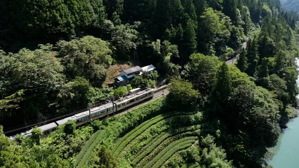 【ＢＳ日テレ】六角精児×秘境駅　「わが家の最寄りは秘境駅」レギュラー放送決定！ 画像 2