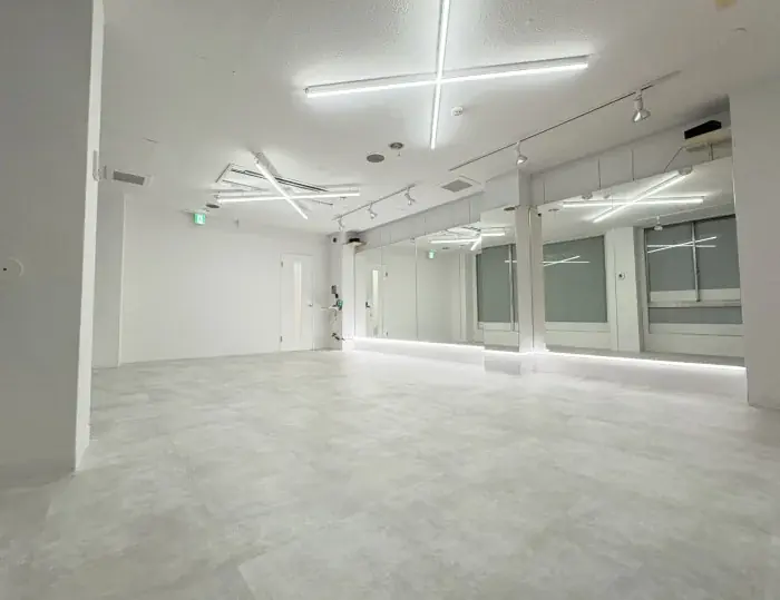 【メジャーアーティストサポートダンサー出身講師陣による本格指導！】『BUZZ町田』×『movement dance school町田校』同時オープン！ 画像 4