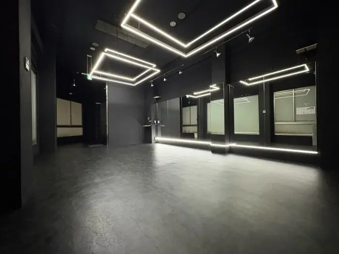 【メジャーアーティストサポートダンサー出身講師陣による本格指導！】『BUZZ町田』×『movement dance school町田校』同時オープン！ 画像 7