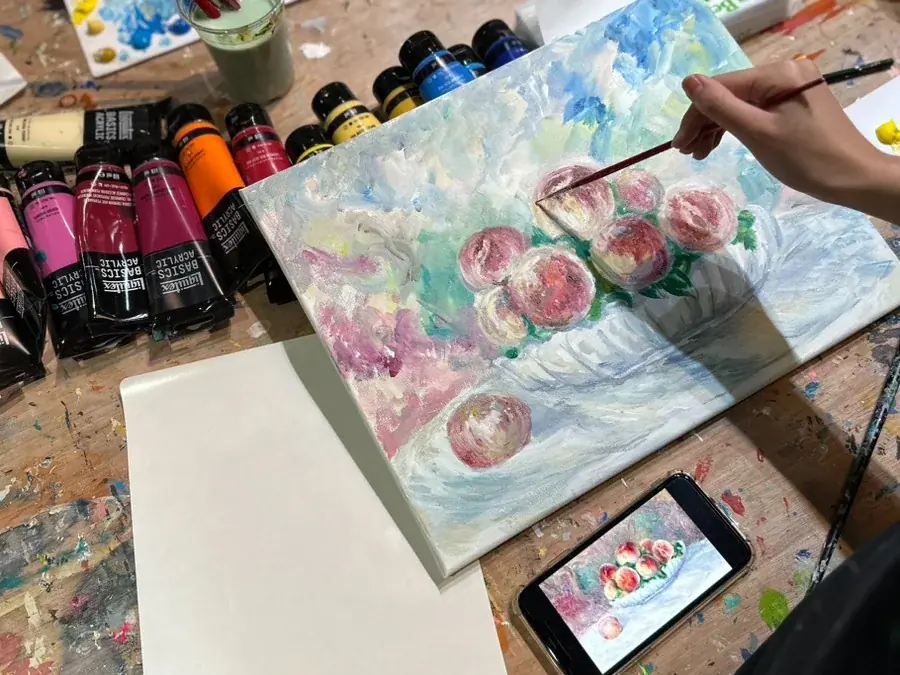 CREABASE押上店で秋の名画体験　ルノワールとセザンヌを描く