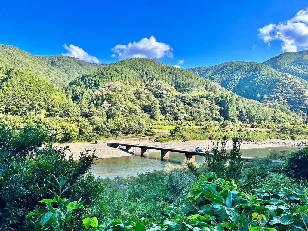 風景に恋をした小さな菓子工房〈カゴノオト〉が生み出す、“1年を誇りに思えるシュトーレン”――誰もやらない1年仕込みで売上前年比186%を達成‼ 画像 5
