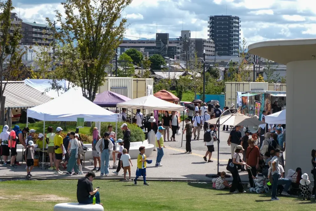 ＼大注目の公園／大阪府泉大津市の開園2周年を迎えた公園「シーパスパーク」でいずみおおつまちなか万博の「うごフェス」を開催しました！ 画像 1