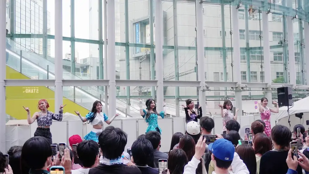 moxymill、「Sugar×Bitter」リリースイベントを渋谷で開催！渋谷の街をCUTEに染め上げる 画像 2