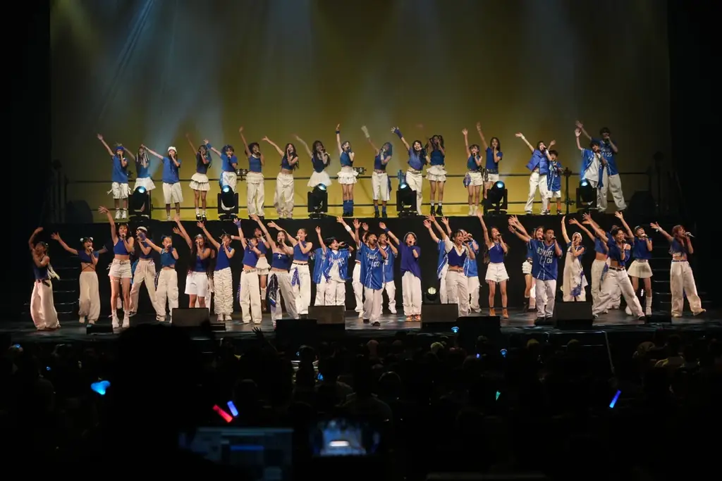 沖縄アクターズスクールメンバーがMAXのデビュー30周年を記念した「MAX 30th LIVE CONTACT 2025 Ways To Go 〜Come on B.B.WAVES〜」​へ出演！ 画像 3