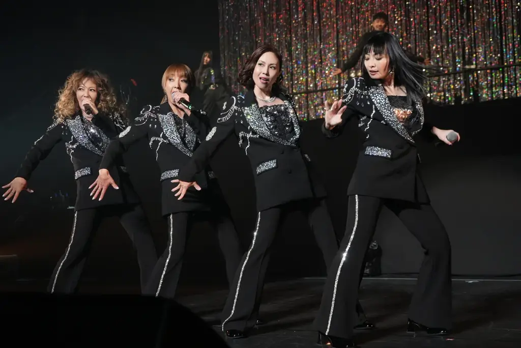 沖縄アクターズスクールメンバーがMAXのデビュー30周年を記念した「MAX 30th LIVE CONTACT 2025 Ways To Go 〜Come on B.B.WAVES〜」​へ出演！ 画像 6