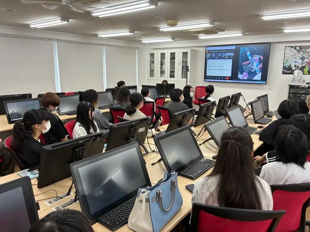 学生の挑戦がプロの現場へ！福岡デザイン＆テクノロジー専門学校 ×アクアスター、産学連携プロジェクト最終発表会を10/24オンライン開催/学生32名の挑戦、最優秀作品はアクアスター自社コンテンツへ実装 画像 1