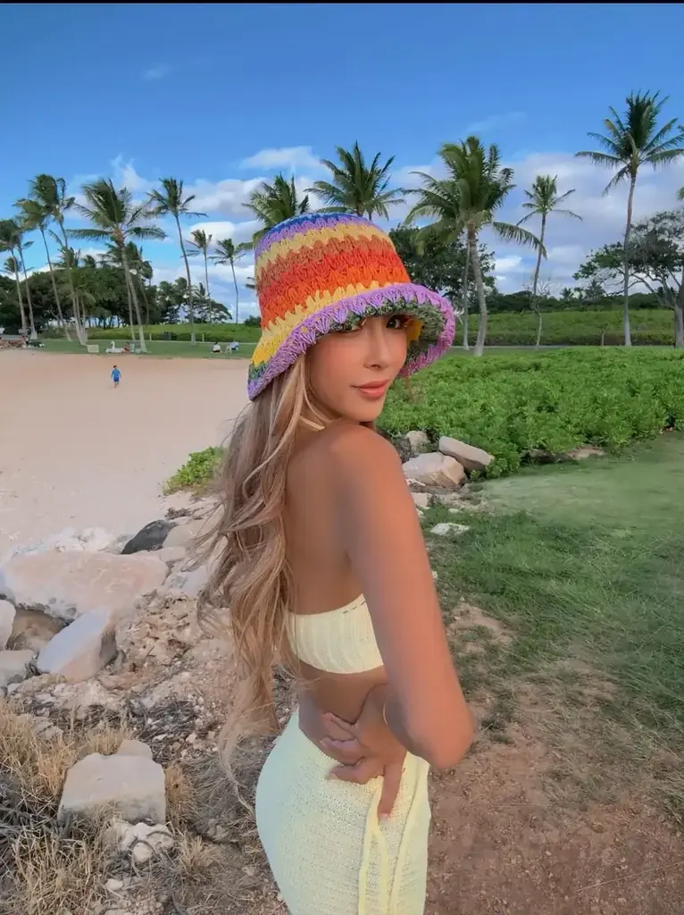 BELMISEとインフルエンサーSANA（GENKING.）、共同開発商品「魔法をかけるコルセット」を発表。 画像 13