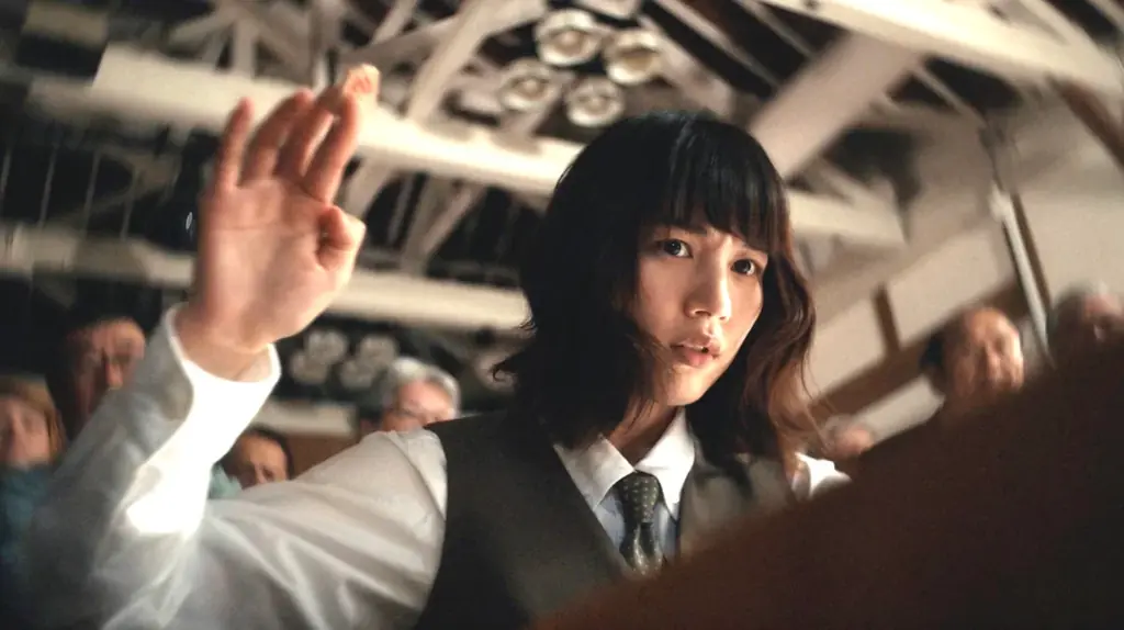 ドラマ『MISS KING / ミス・キング』第3話、「ABEMA」で無料配信開始！のん“飛鳥”、人生どん底から自らの才能で這い上がる！怒とうの反撃編が開幕 画像 1