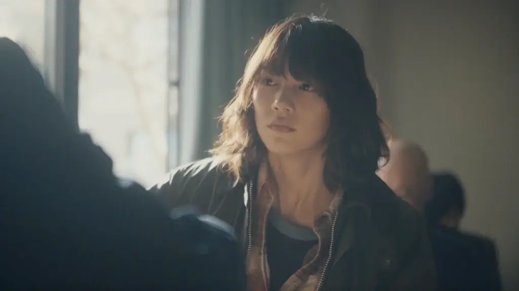 ドラマ『MISS KING / ミス・キング』第3話、「ABEMA」で無料配信開始！のん“飛鳥”、人生どん底から自らの才能で這い上がる！怒とうの反撃編が開幕 画像 4