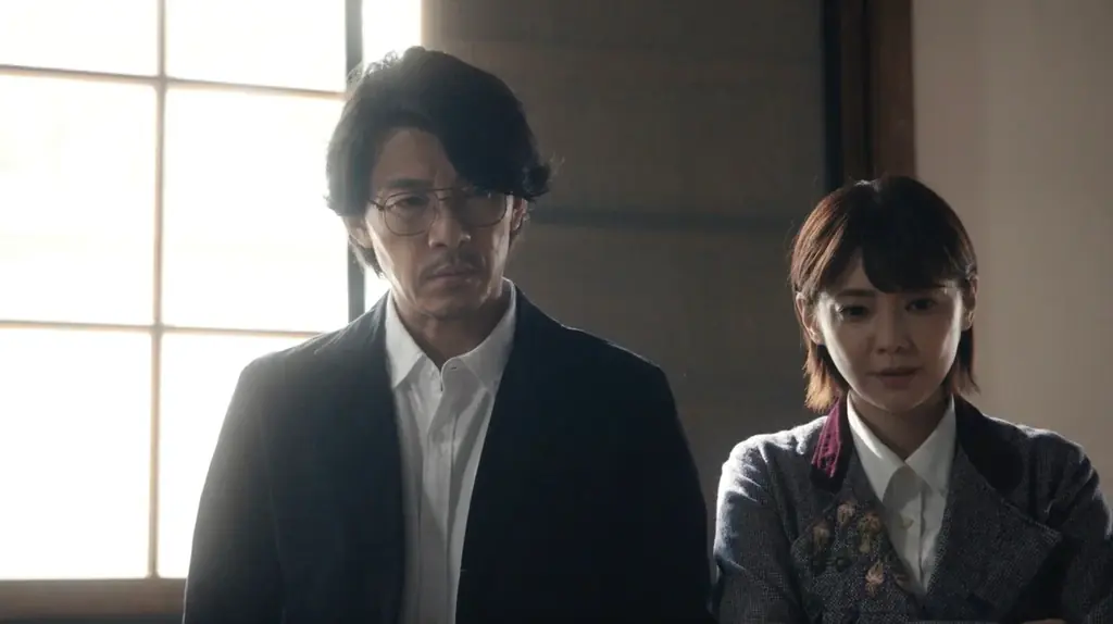 ドラマ『MISS KING / ミス・キング』第3話、「ABEMA」で無料配信開始！のん“飛鳥”、人生どん底から自らの才能で這い上がる！怒とうの反撃編が開幕 画像 5