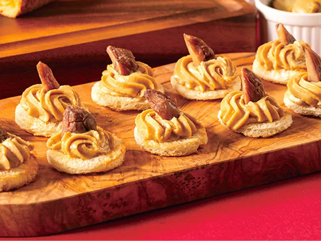 東京ベイ舞浜ホテル　ファーストリゾートが「クリスマスディナービュッフェ」を開催（2025年12月5日～14日の金・土・日曜日、12月19日～25日） 画像 2