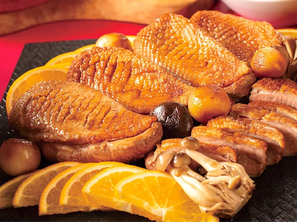 東京ベイ舞浜ホテル　ファーストリゾートが「クリスマスディナービュッフェ」を開催（2025年12月5日～14日の金・土・日曜日、12月19日～25日） 画像 6