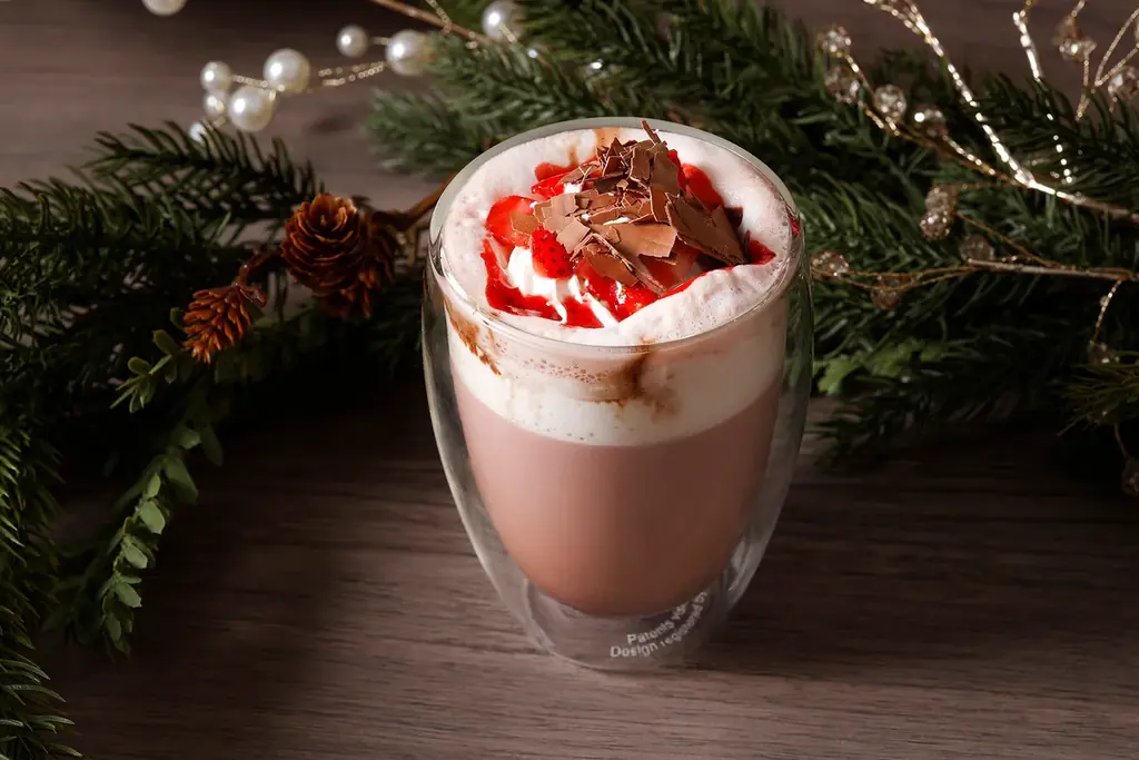 宝石のルビーのように輝く真っ赤ないちごと濃厚ショコラが奏でる『ルビーエレガンス クリスマスアフタヌーンティー』新登場 画像 6