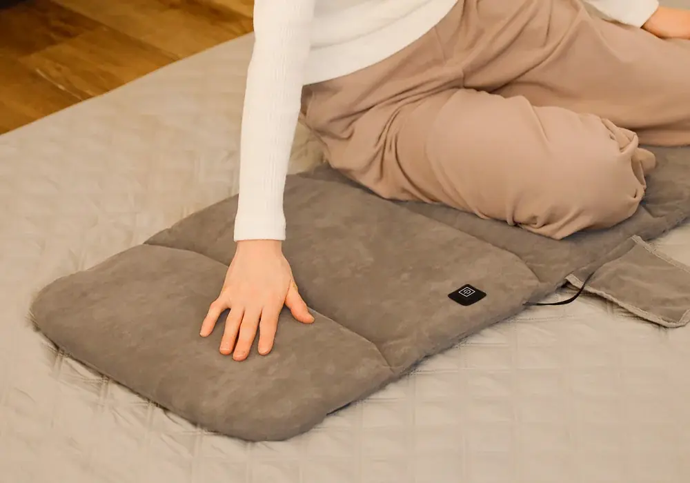 冷える座面とはもうサヨナラ。あなたの椅子をどこでもぽかぽか仕様に。 画像 5