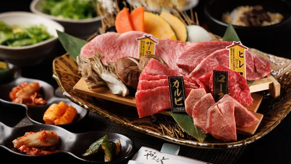 創業78年の老舗焼肉屋「肉の山本」がリニューアルオープン 2日間限定の『フードメニュー全品半額祭』を開催します 画像 7