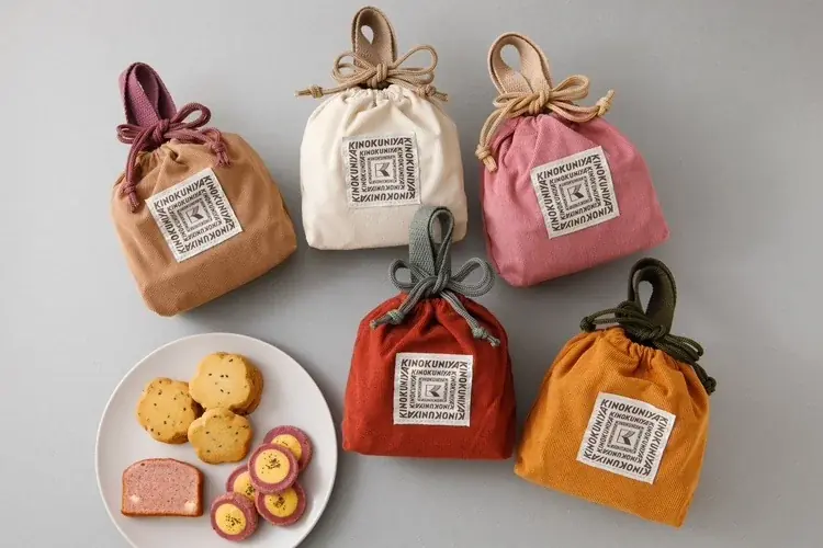 紀ノ国屋、10/15先行販売のコーデュロイスイーツバッグ全5色