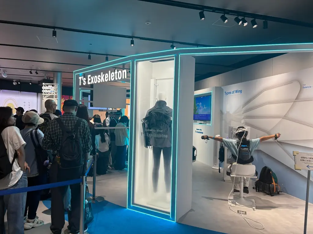 大阪・関西万博 「大阪ヘルスケアパビリオン」椿本チエインブース　「T’s Exoskeleton（カラダ拡張スーツ）」 画像 3