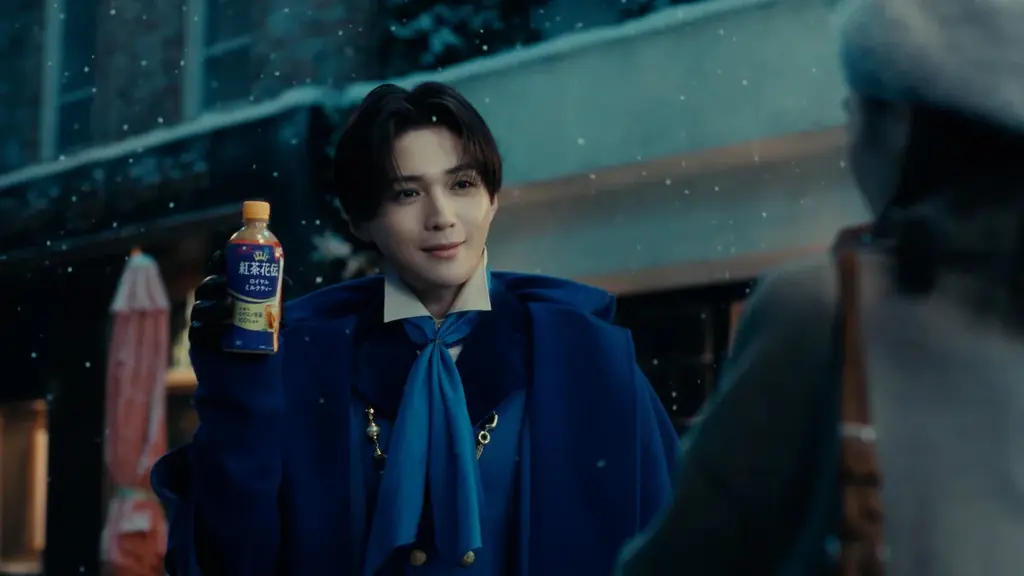 ブランドアンバサダーに八木勇征さん 「紅茶花伝」の妖精役で出演　冬の新CM「3秒後の余韻」篇 10月20日（月）より全国放映開始 画像 3