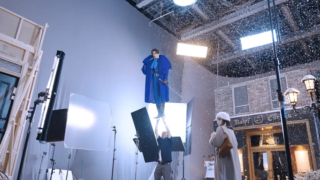 ブランドアンバサダーに八木勇征さん 「紅茶花伝」の妖精役で出演　冬の新CM「3秒後の余韻」篇 10月20日（月）より全国放映開始 画像 8