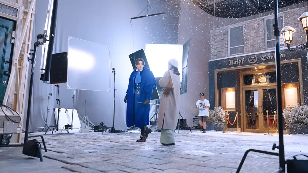 ブランドアンバサダーに八木勇征さん 「紅茶花伝」の妖精役で出演　冬の新CM「3秒後の余韻」篇 10月20日（月）より全国放映開始 画像 9