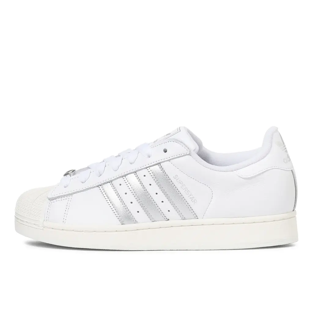 【ABC-MART】“おさき”が魅せるこの秋最旬の3LOOK！ABC-MART限定モデルadidas「SUPERSTARⅡ」新ビジュアル 画像 12