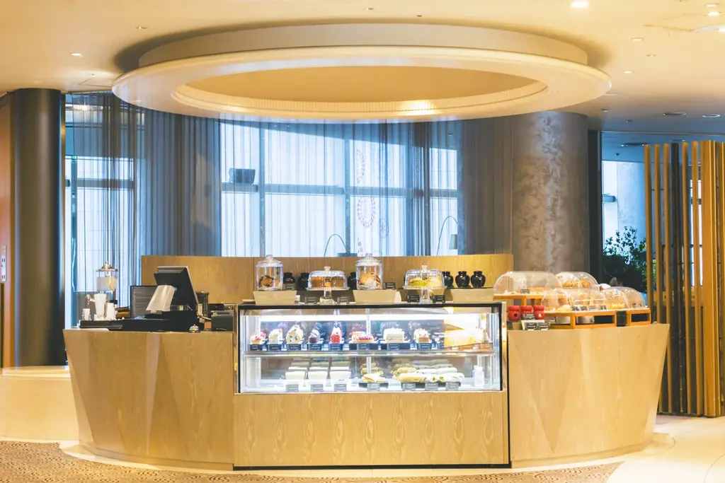 【スイスホテル南海大阪】 2025年クリスマスケーキ4種&クリスマスチキンを11月1日（土）より予約受付開始 画像 8