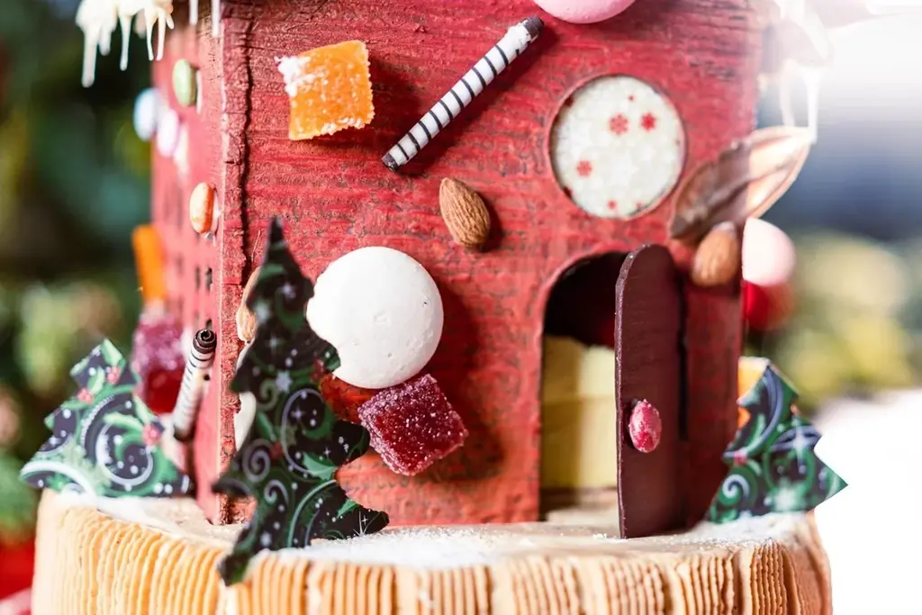 グランドプリンスホテル大阪ベイ2025年クリスマスケーキが発売開始夢が詰まった限定3台の「お菓子の家」から王道のショートケーキまで9種類をラインナップ 画像 3