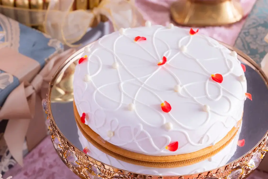 【ヒルトン広島】『マリー・アントワネットのロイヤルクリスマス』 画像 3