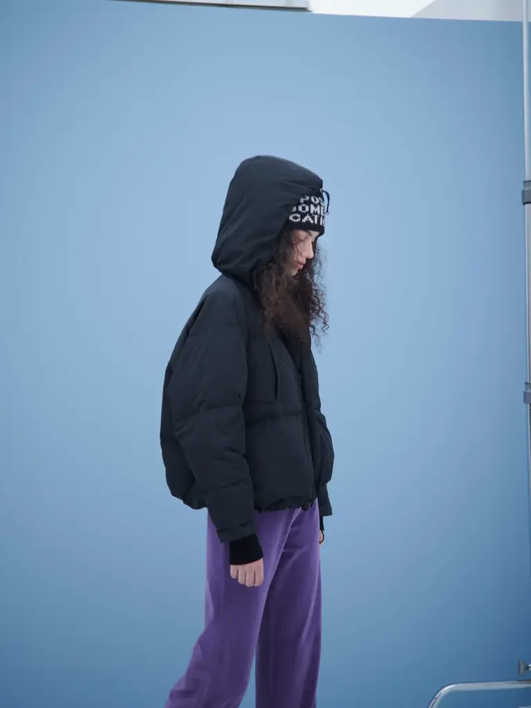 【RHC ロンハーマン】HELLY HANSENやVACHEMENT、ALPHA INDUSTRIESとの特別なコラボジャケットが、RHCに登場。 画像 6