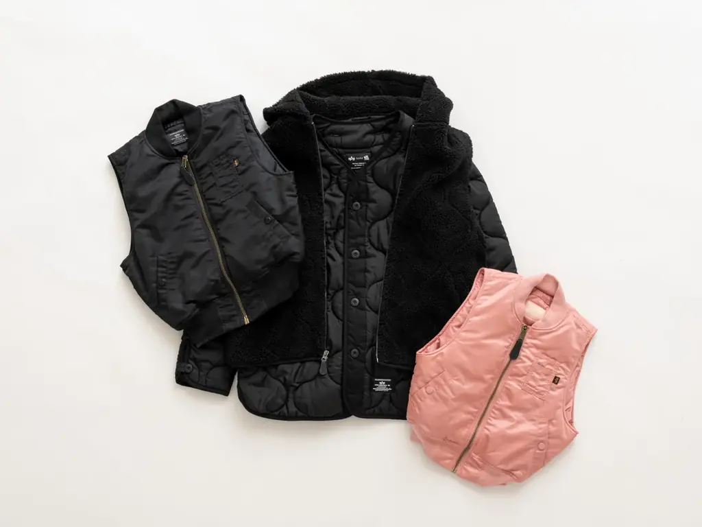 【RHC ロンハーマン】HELLY HANSENやVACHEMENT、ALPHA INDUSTRIESとの特別なコラボジャケットが、RHCに登場。 画像 8