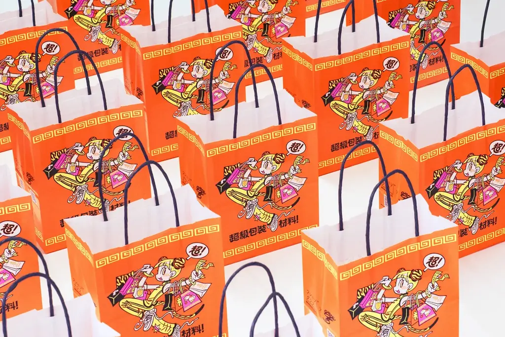 人気イラストレーターとのフレキソ印刷コラボショッパー第５弾！　　　【 ギブミ～！トモタカ × SUPERBAG 】 画像 6