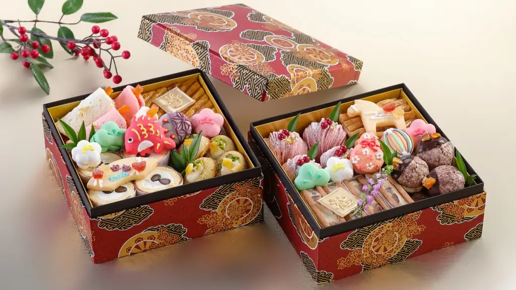 【シェラトン都ホテル大阪】新年の食卓に華やかな甘い彩りを「スイーツおせち」2025年11月1日（土）予約受付開始 画像 1
