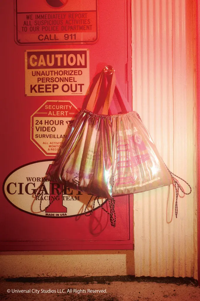 AZUL BY MOUSSYから映画「バック・トゥ・ザ・フューチャー」の公開40周年を記念した特別コラボアイテムを発売！ 画像 12