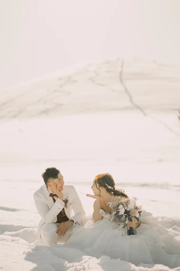 【最旬トレンド】雪とアートが織りなす非日常へ！花嫁の夢を叶える絶景フォト 画像 3