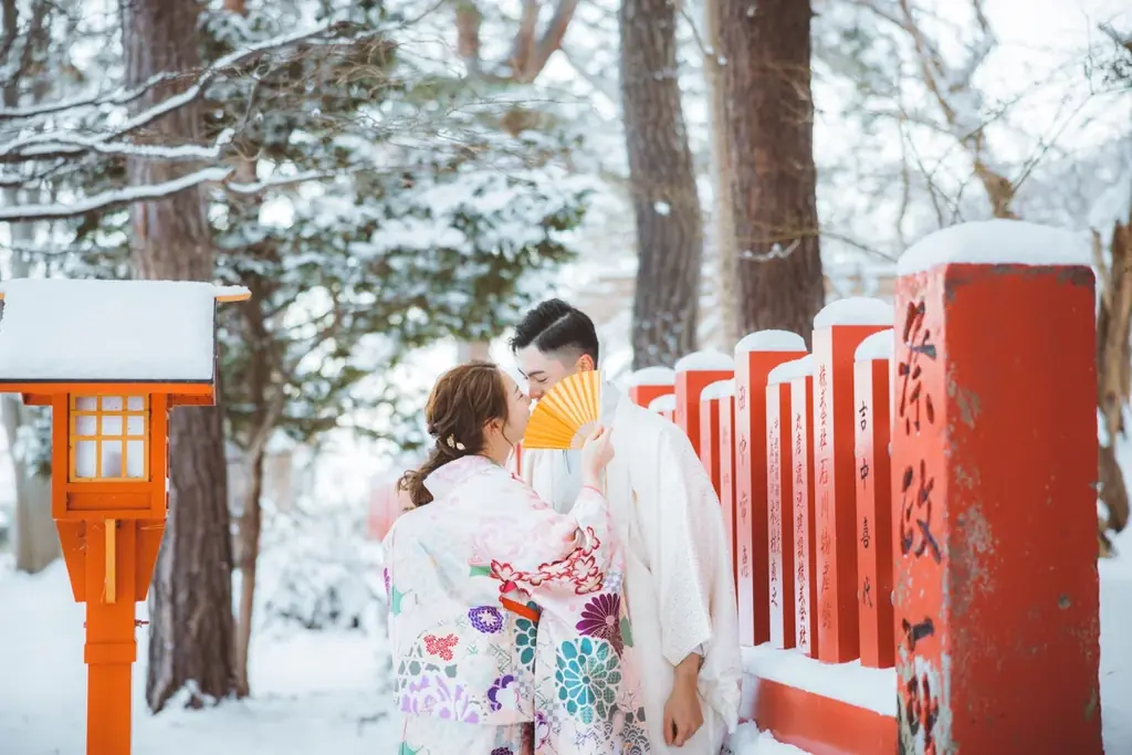 【最旬トレンド】雪とアートが織りなす非日常へ！花嫁の夢を叶える絶景フォト 画像 5