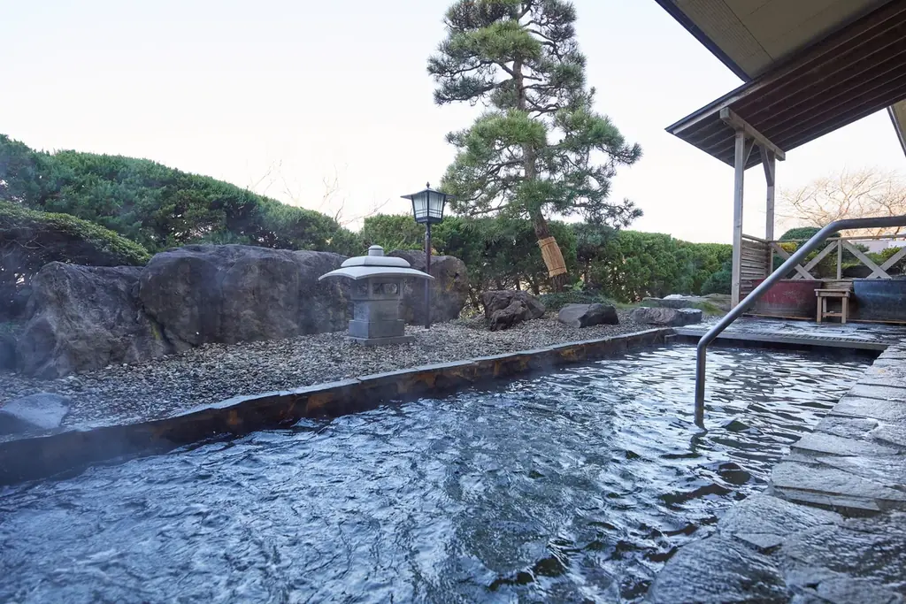 【旅館・秋田温泉さとみ】 特選三段重『おせち』を販売　12月7日（日）迄、予約受付中！ 画像 8