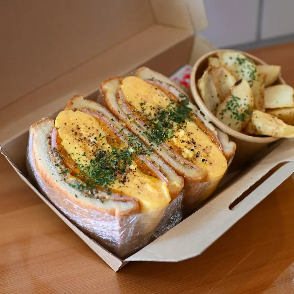 原宿竹下通りで大人気の【ボリューム系サンドイッチ専門店】が渋谷の肉横丁に進出！ 画像 2