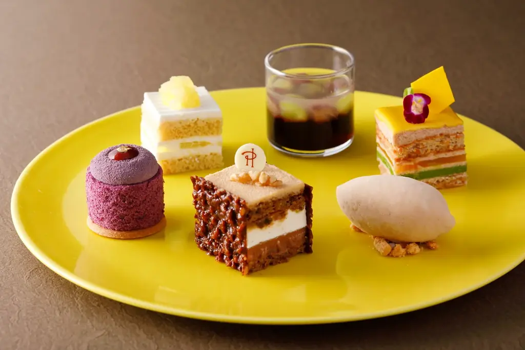 秋薫る、世界三大キノコが主役の“ふわしゅわ”オムレツが新登場！ 画像 5