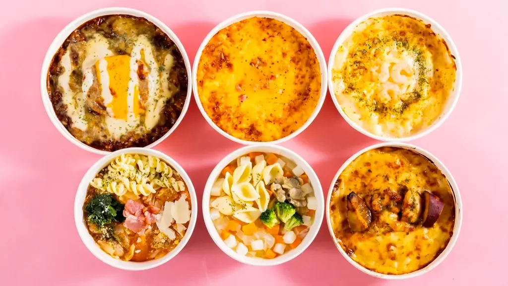 ファミマ濃厚スープ・グラタン登場