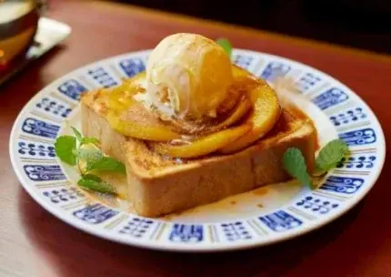 【阪神梅田本店】大阪が誇る食文化「純喫茶」。70年以上前から受け継がれるカレーライスが登場するほか、レトロな喫茶グッズの販売も行います 画像 4