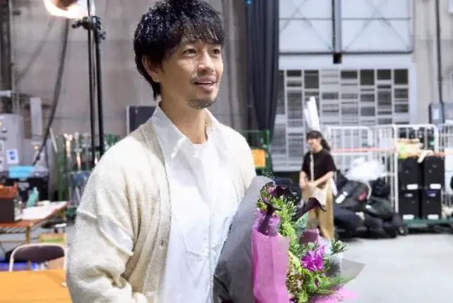 『スーモカウンター』新TVCMシリーズ「夢を語る人」斎藤 工さん・伊藤 沙莉さん・髙橋 藍さん・やす子さんが出演 それぞれの“建てたい家”を語るリアルなインタビューCM 画像 4