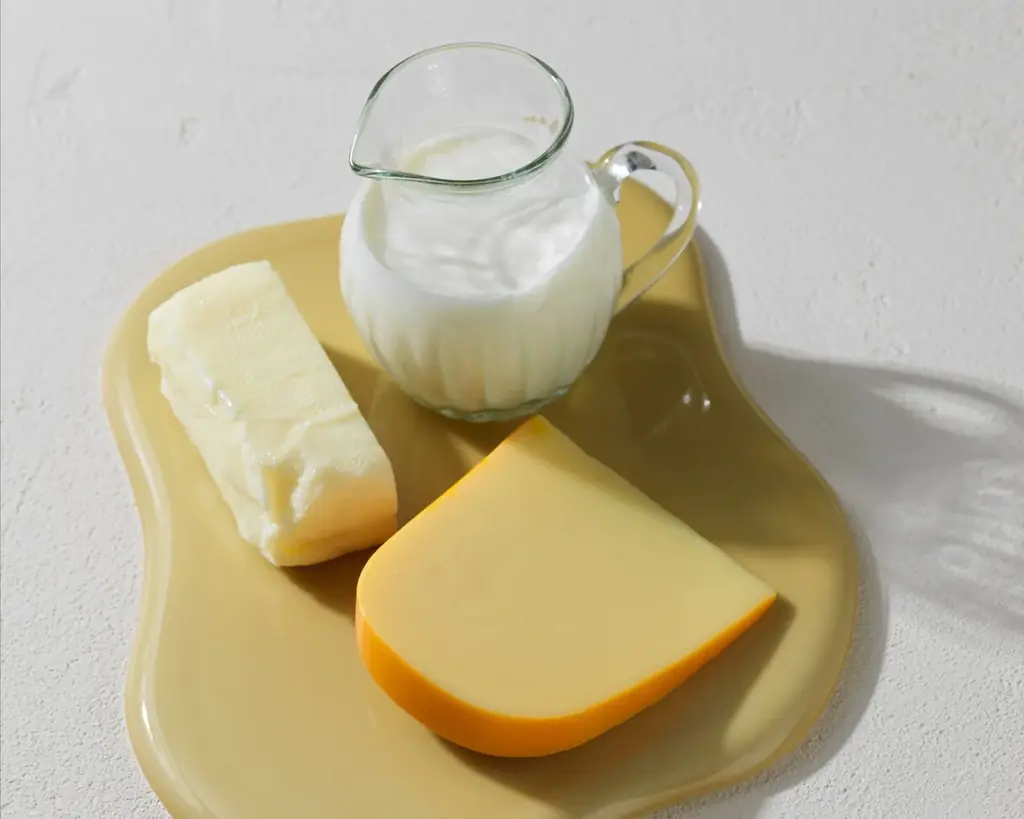 新商品『チーズテリーヌ ゴーダ＆クリームチーズ』がチーズスイーツ専門店「Now on Cheese♪（ナウ オン チーズ）」から登場！専門店が送る、2種のチーズが織りなす黄金比のテリーヌ。 画像 3