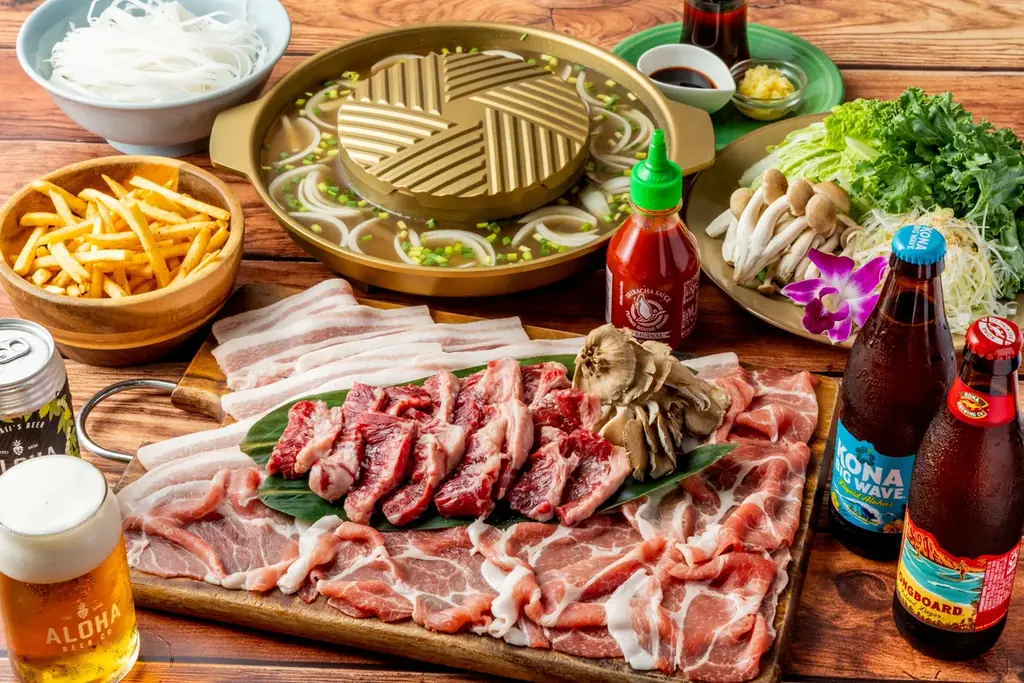 一度で二度おいしい、お鍋の新定番！“しゃぶしゃぶ×焼肉”「ムーガタ鍋」がCHUTNEY Asian Ethnic Kitchenとアロハテーブルに登場 画像 5