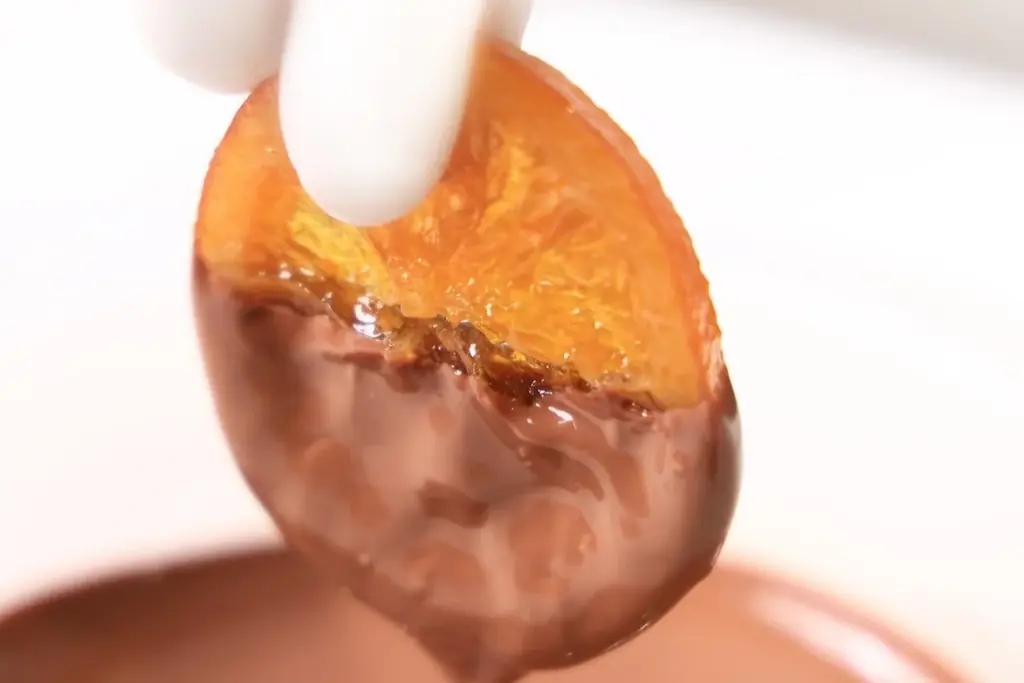 シアトルのショコラトリー＜フランズチョコレート＞より、キャラメルをテーマにした新たな商品が「2026バレンタインコレクション」に登場。 画像 3