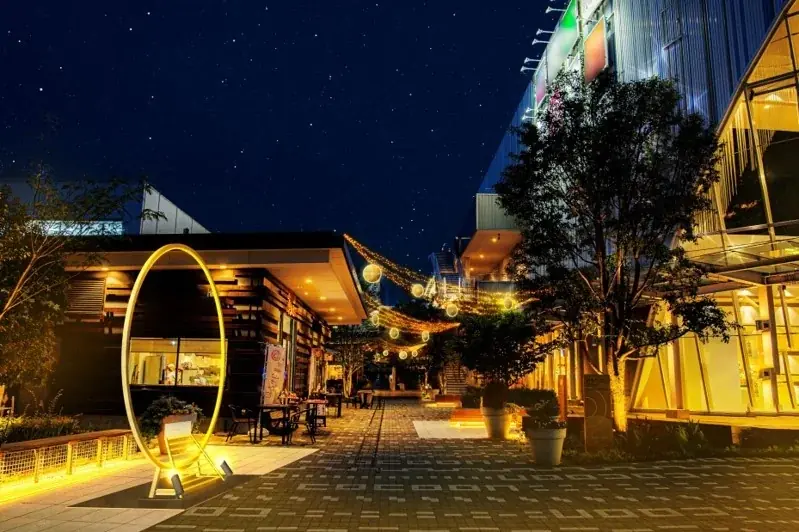 コクーンシティ（さいたま新都心）「コクーンシティ クリスマス」11/1（土）スタート　45万球の光が輝くイルミネーション開催！　　本田 望結さんによる点灯イベントやクリスマスマーケットなども実施 画像 9