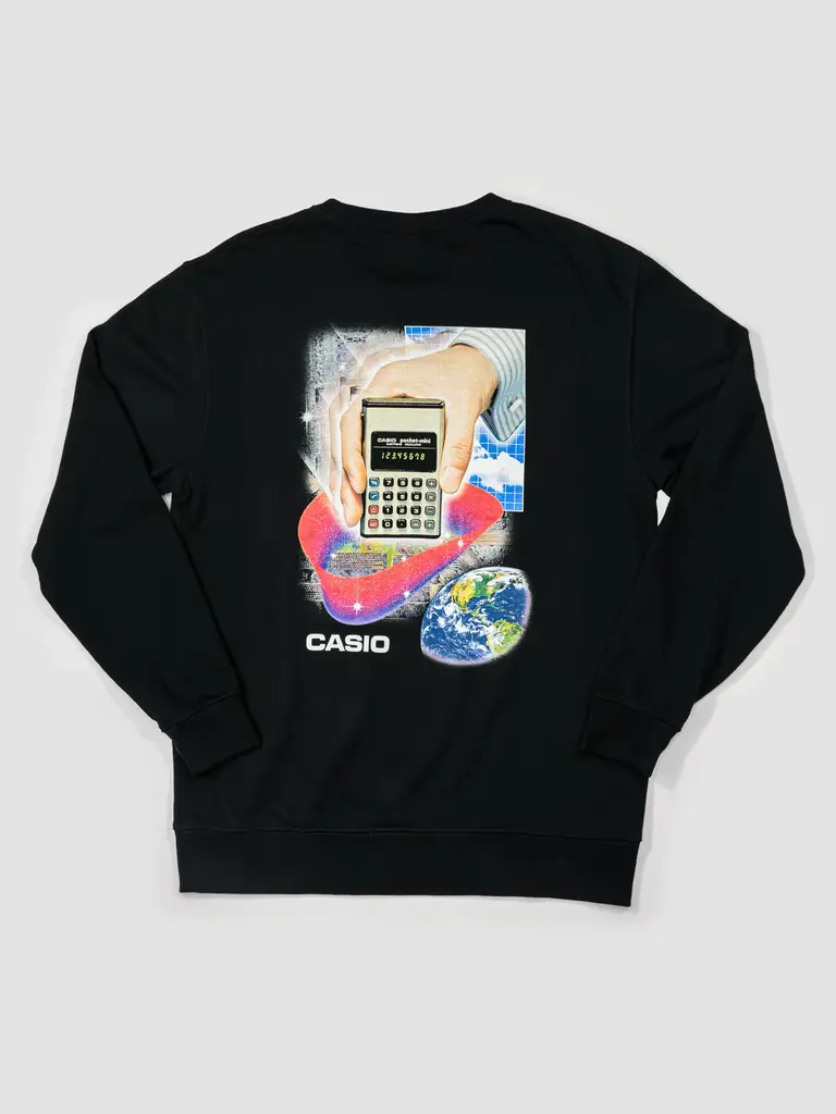 ケンエレファント×カシオ計算機　レトロフューチャーな「電卓」デザインを纏うコラボスウェット／ロンT予約販売スタート 画像 6
